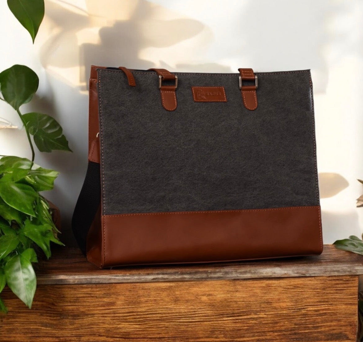 Office handbag with multiple compartments