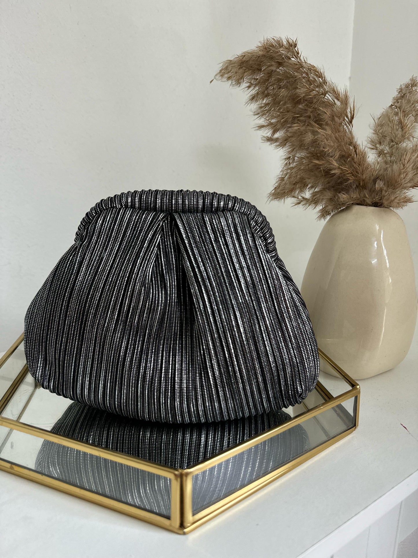 PLEATED MINI BAGS - BLACK CLUTCH BAG