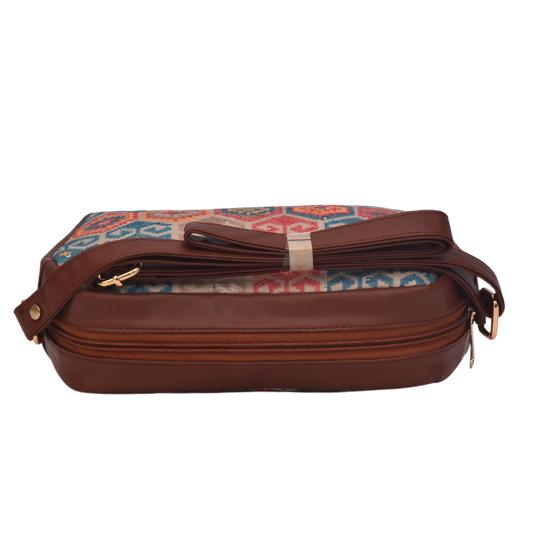 Mehrfarbige Hakoba-Schultertaschen